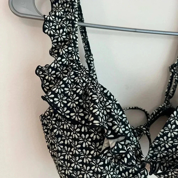 SUNDAZED Swim top - Picture 2 of 4